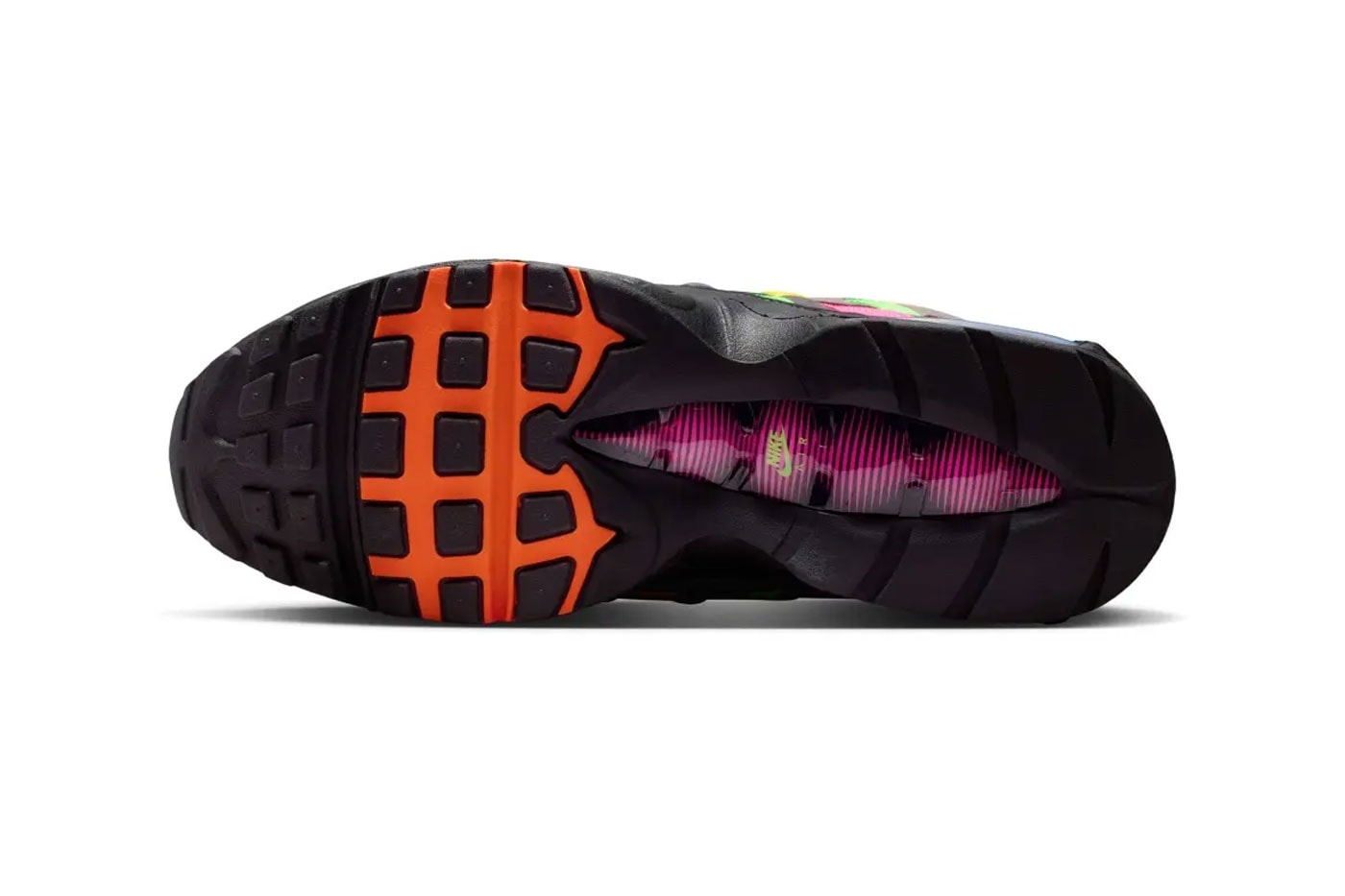 Official Look at the Nike Air Max 95 Woven "Multi" White/Purple Dynasty-Pearl Grey IB3695-100 release info