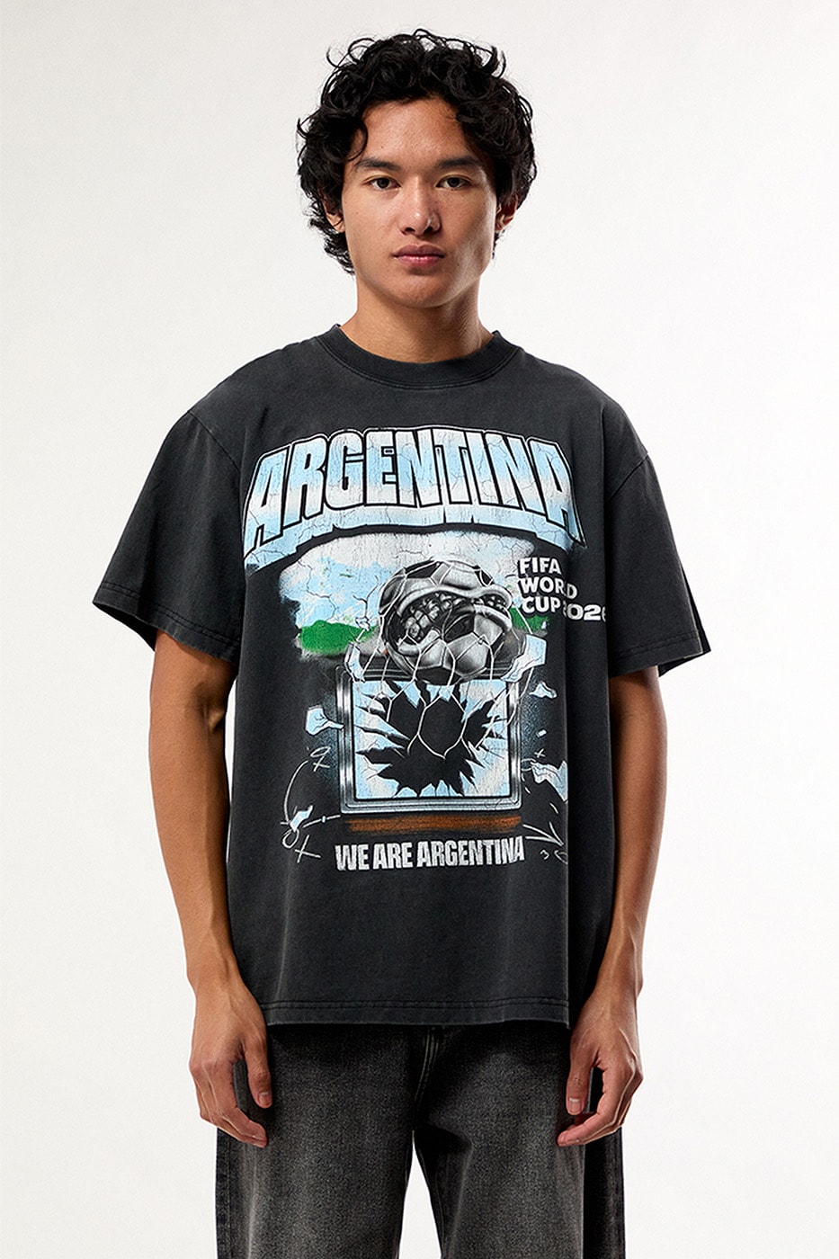 이번 주 절대 놓치면 안 될 8가지 드롭 Supreme Spitfire Palace Skateboards PHANTACI Jordan Brand Outerstuff Pacsun Gramicci nonnative Loro Piana Fox Lab Brain Dead Takashi Murakami Yuta Hosokawa Austin Post Malone