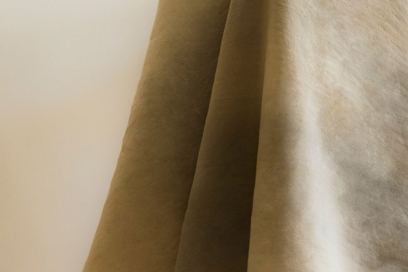 JiyongKim Celebrates 5th Anniversary With Exclusive Sun-Bleached Floor Lamp