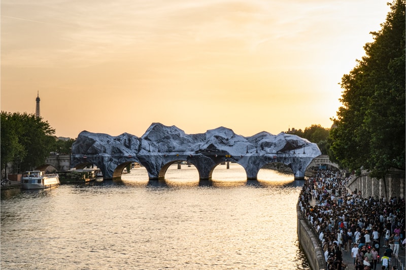 JR Christo Jeanne Claude Pont Neuf Installation Art Artworks Thomas Bangalter Paris