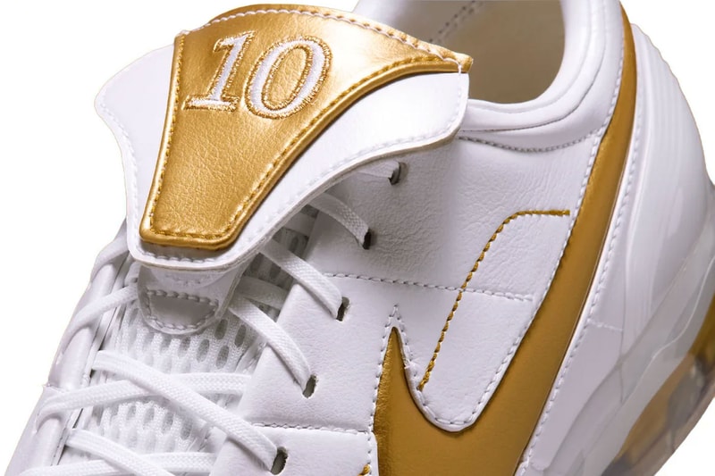 Nike Cryoshot Tiempo Legend R10 "White/Metallic Gold" release info IQ8164-100