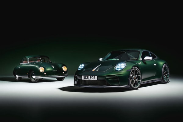 Porsche 911 GT3 Earls Court 51 Edition in Earls Court Green metallic celebrating UK 75th anniversary