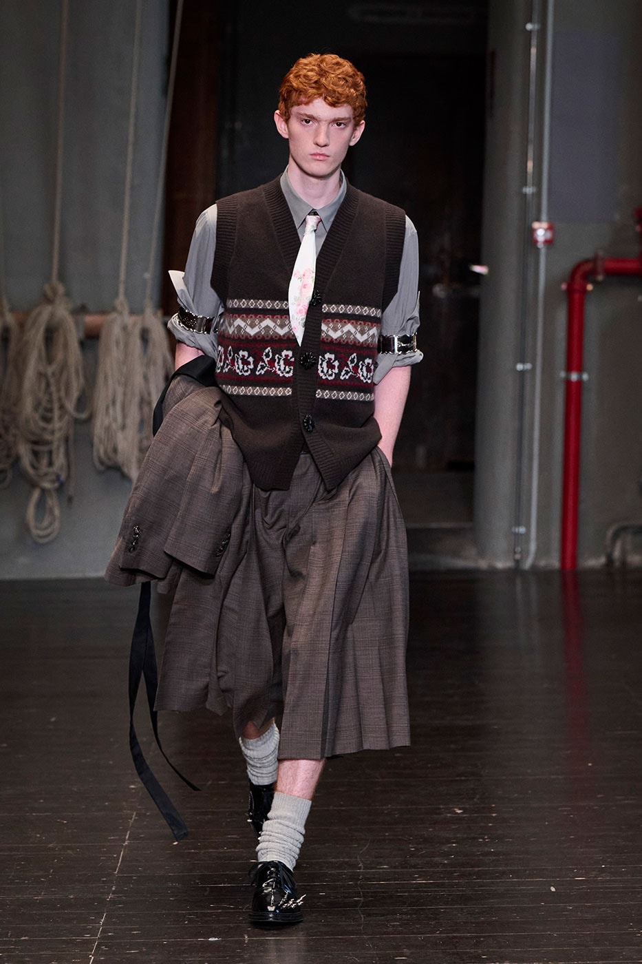 Simone Rocha Debuts Inaugural Men's Collection for SS27 pitti uomo 110 florence debut mens collection