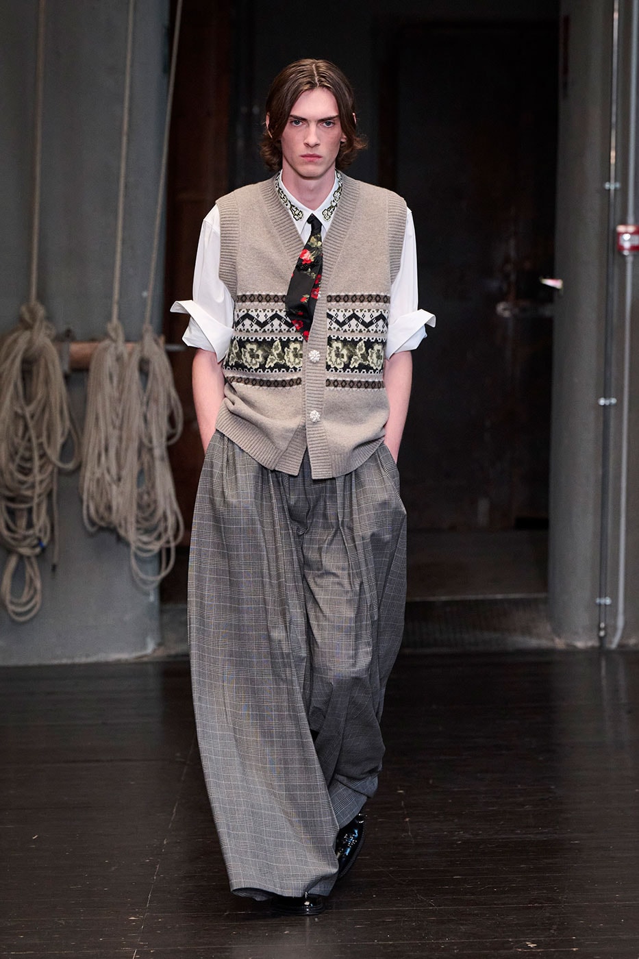 Simone Rocha Debuts Inaugural Men's Collection for SS27 pitti uomo 110 florence debut mens collection