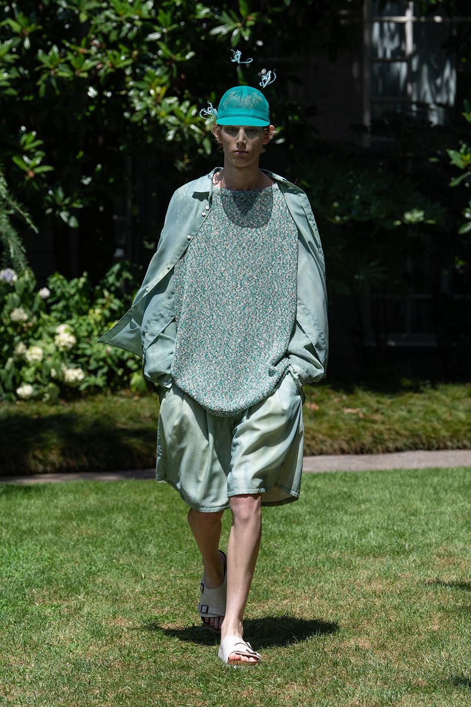 SHINYAKOZUKA Spring/Summer 2027 Collection Runway Show Milan Fashion Week Shinya Kozuka Collaborations Dickies Oofos Lee Kijima Takayuki Stephen Jones Tsuchiya Kaban