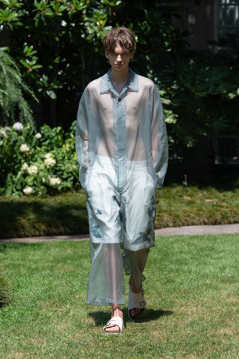 SHINYAKOZUKA Spring/Summer 2027 Collection Runway Show Milan Fashion Week Shinya Kozuka Collaborations Dickies Oofos Lee Kijima Takayuki Stephen Jones Tsuchiya Kaban