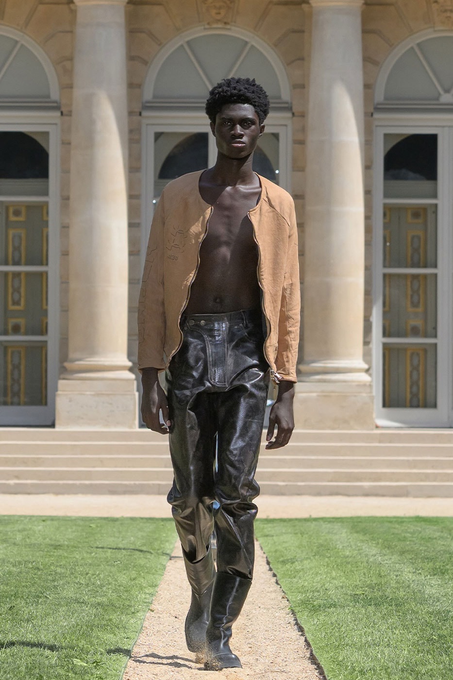Guillermo Andrade 424 SS27 Paris Fashion Week Runway Collection clavicular under armour controversy collaboration