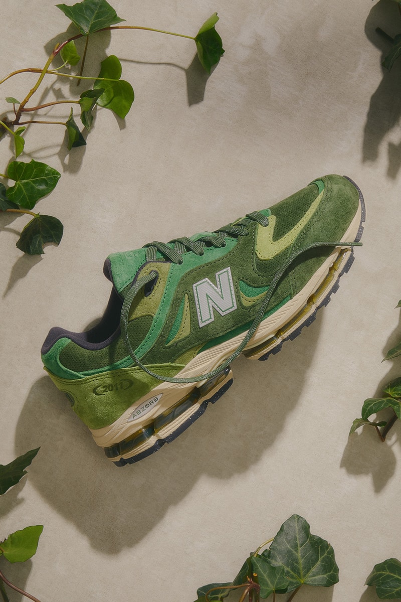 ronnie fieg Kith 15 years anniversary New Balance 2011 Bark Redwood Leaf Sakura Collaboration collection Release Info