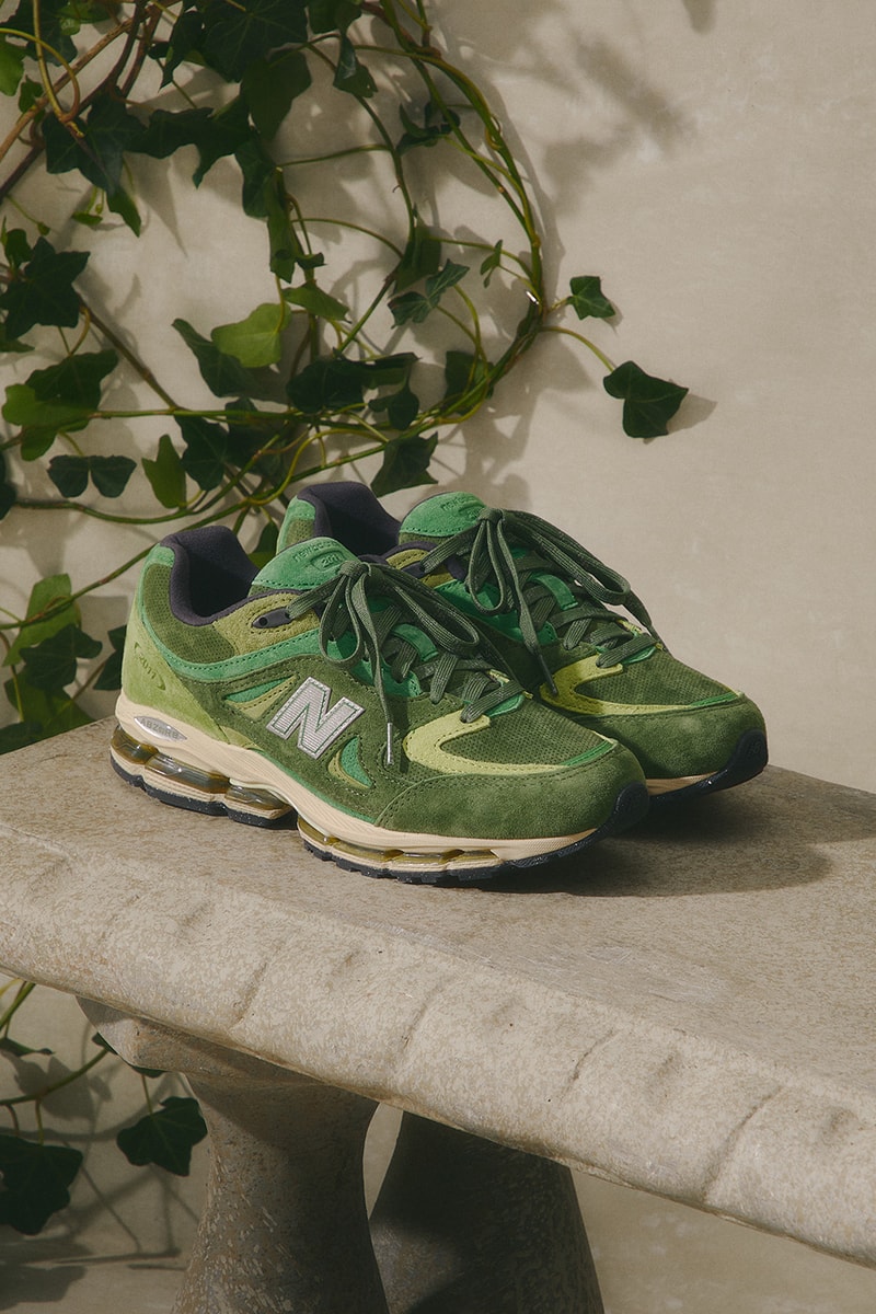 ronnie fieg Kith 15 years anniversary New Balance 2011 Bark Redwood Leaf Sakura Collaboration collection Release Info