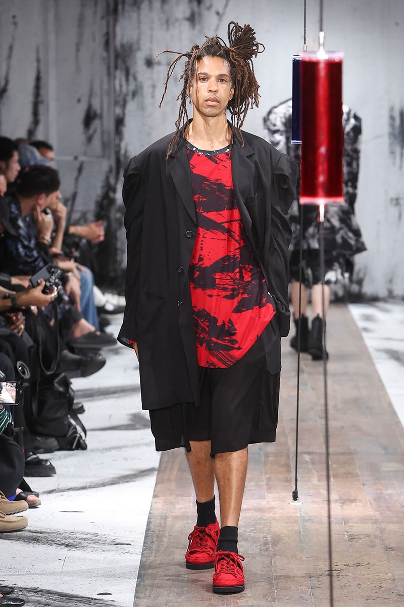 Yohji Yamamoto POUR HOMME SS27 Blends Avant-Garde Tailoring and Fragile Romance paris fashion week spring summer 2027