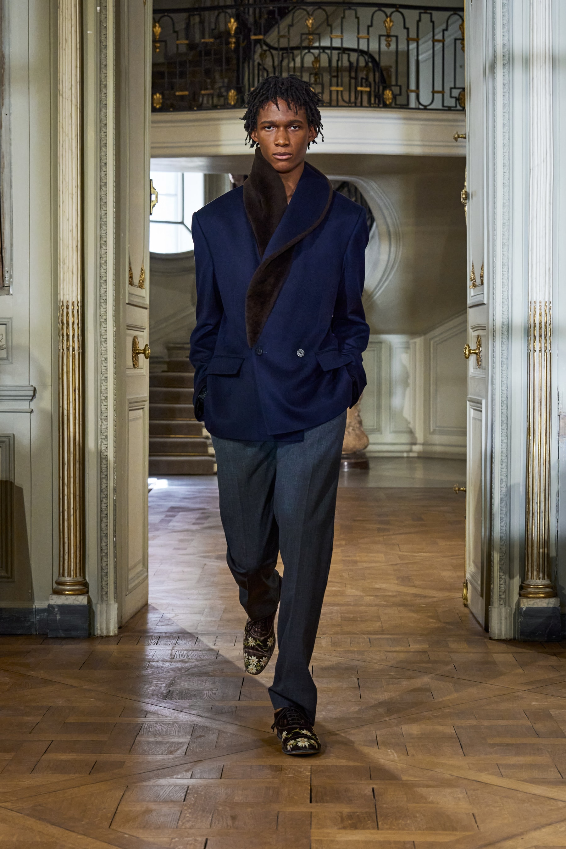 Dior Men Summer 2027 Collection Paris Fashion Week Runway Show Info