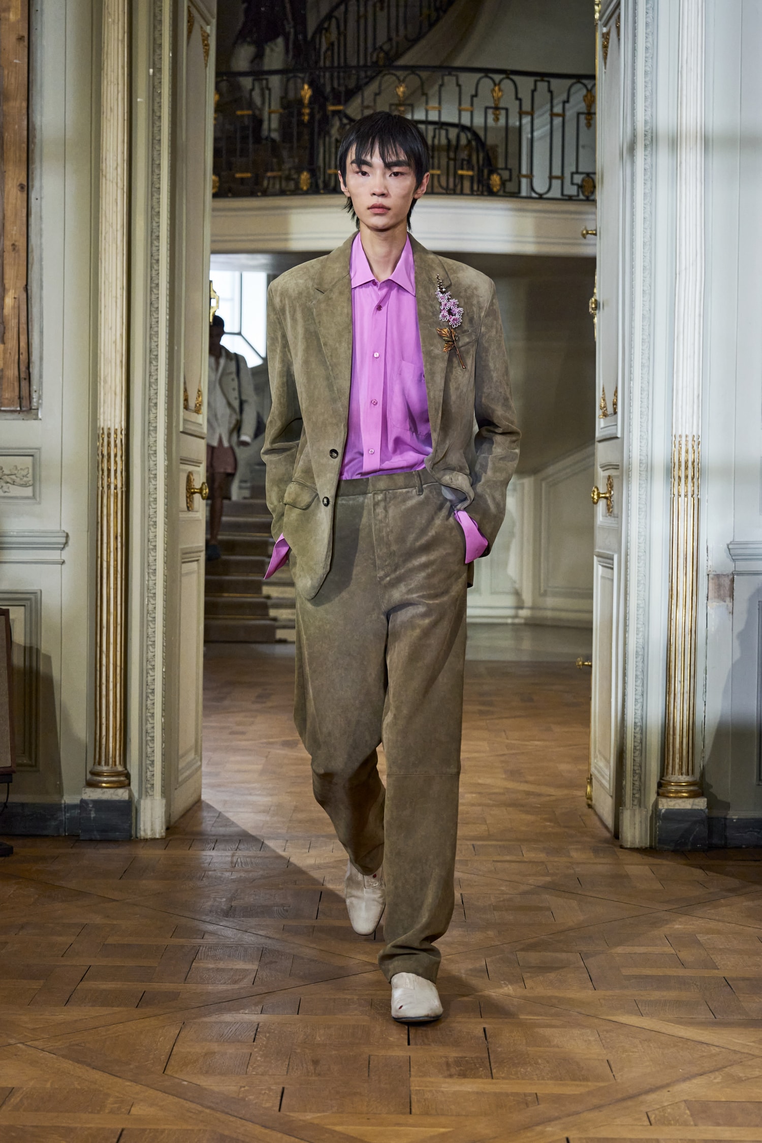 Dior Men Summer 2027 Collection Paris Fashion Week Runway Show Info