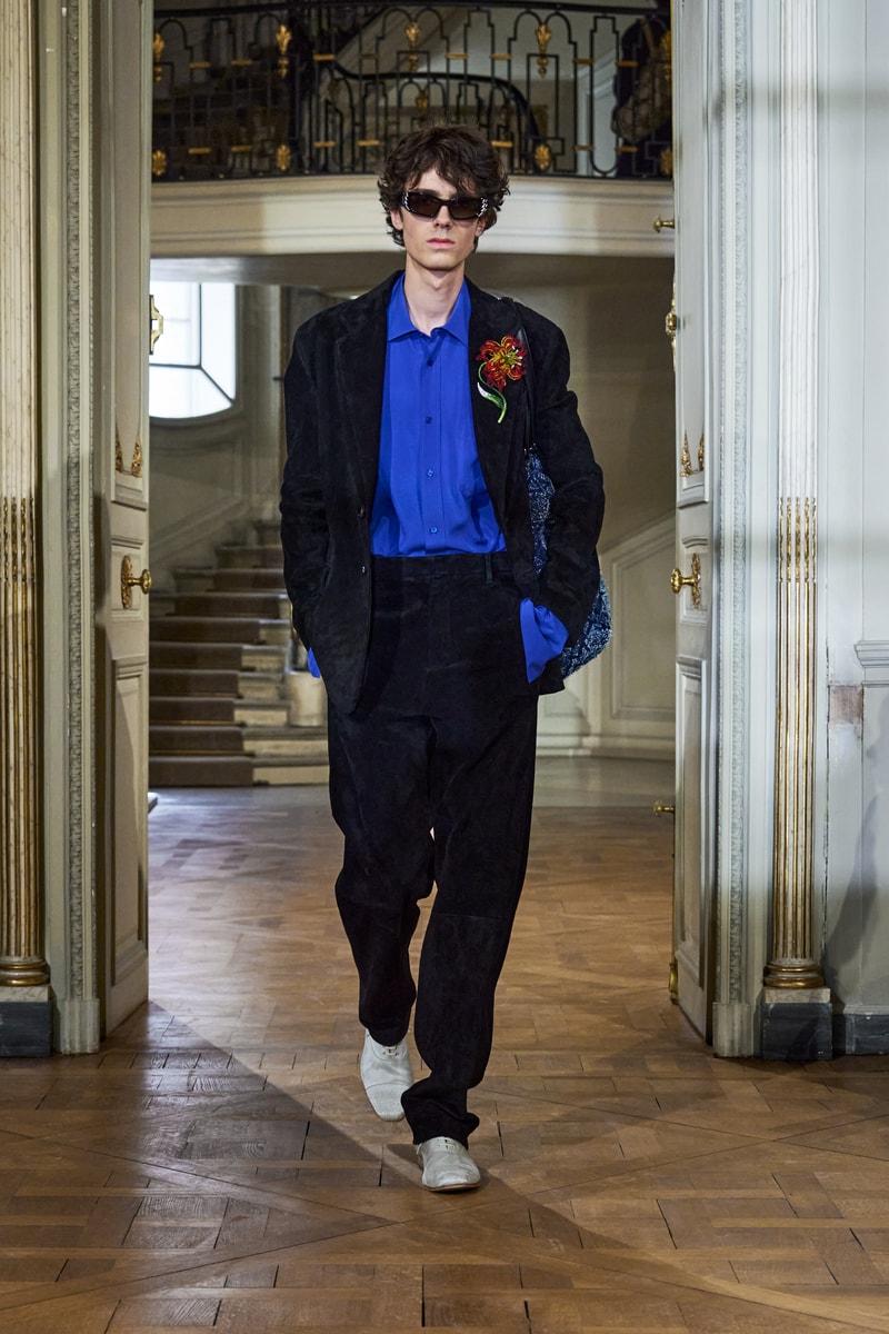 Dior Men Summer 2027 Collection Paris Fashion Week Runway Show Info