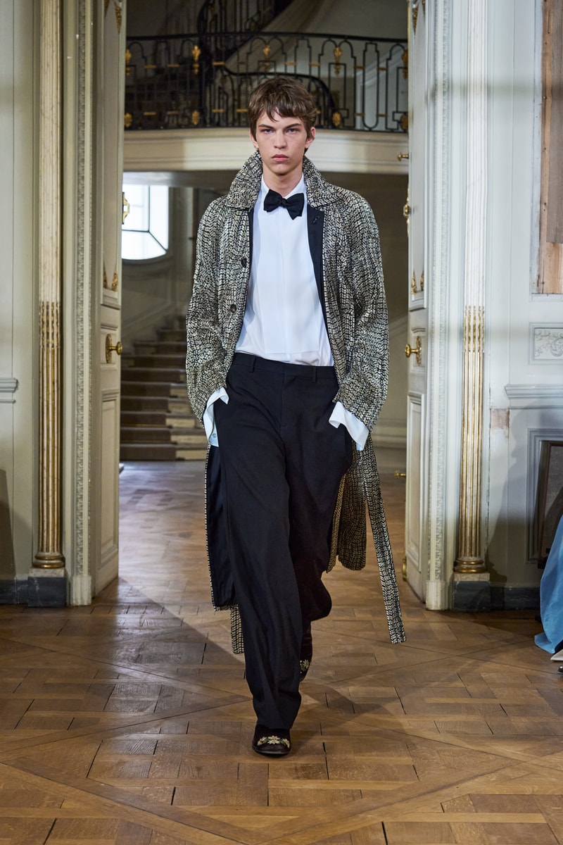 Dior Men Summer 2027 Collection Paris Fashion Week Runway Show Info