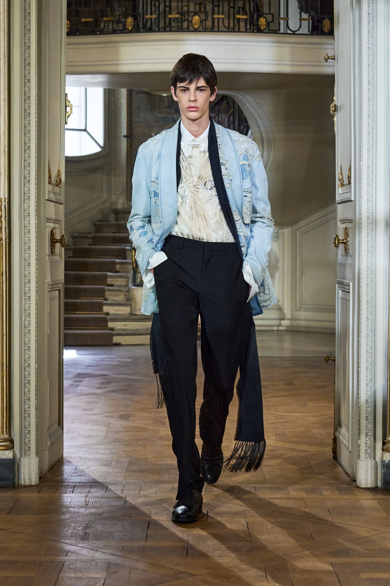 Dior Men Summer 2027 Collection Paris Fashion Week Runway Show Info