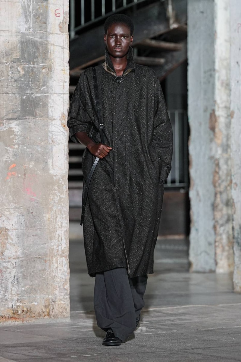 YOKE Spring Summer ss 2027 Collection Paris Fashion Week Runway Show Info