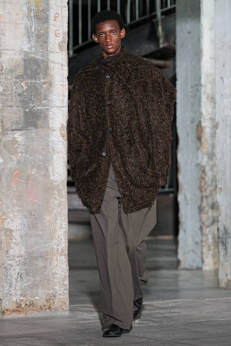 YOKE Spring Summer ss 2027 Collection Paris Fashion Week Runway Show Info