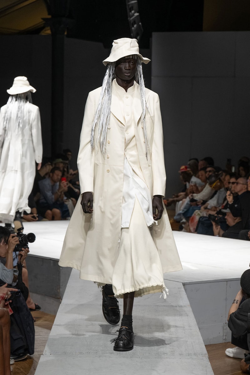 COMME des GARÇONS HOMME PLUS SS27 Debuts Dual-Act Show "If The War Were To End.." rei kawakubo paris fashion week