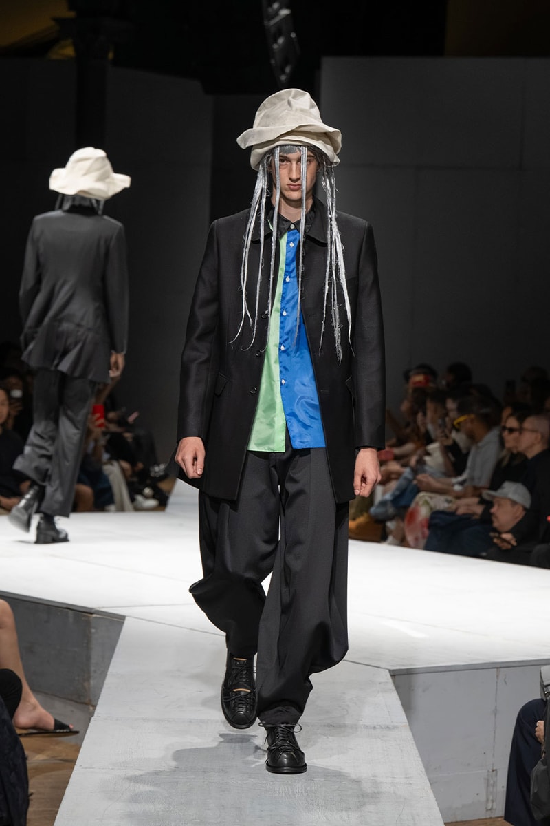 COMME des GARÇONS HOMME PLUS SS27 Debuts Dual-Act Show "If The War Were To End.." rei kawakubo paris fashion week