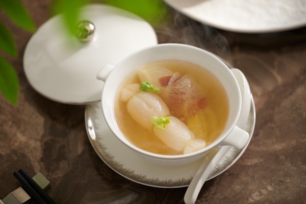 Shanghai Plus Rare Eight-Hands Collaboration Menu Wan Chai Hong Kong Poon Chun Chiu Michelin-starred chefs Chao Shang Chao He Zhujun Chef Tsang Chiu