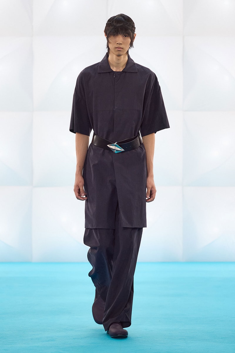 Kiko Kostadinov SS27 Distorts Materiality With "EXTROFLEXION" crocs oakley collaboration 