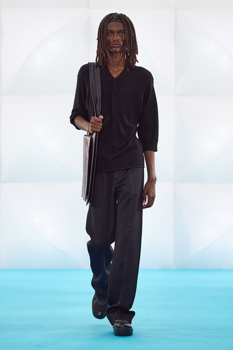Kiko Kostadinov SS27 Distorts Materiality With "EXTROFLEXION" crocs oakley collaboration 