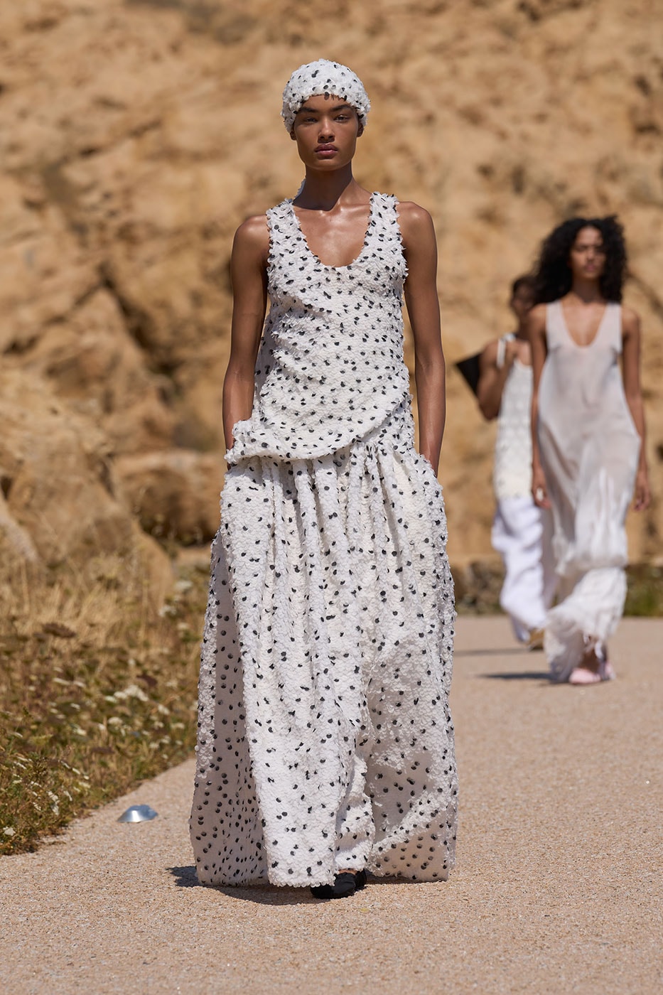 Jacquemus Captures Elemental Grace in Corsica With "Le Bonheur" corsica france ss27 spring summer 2027