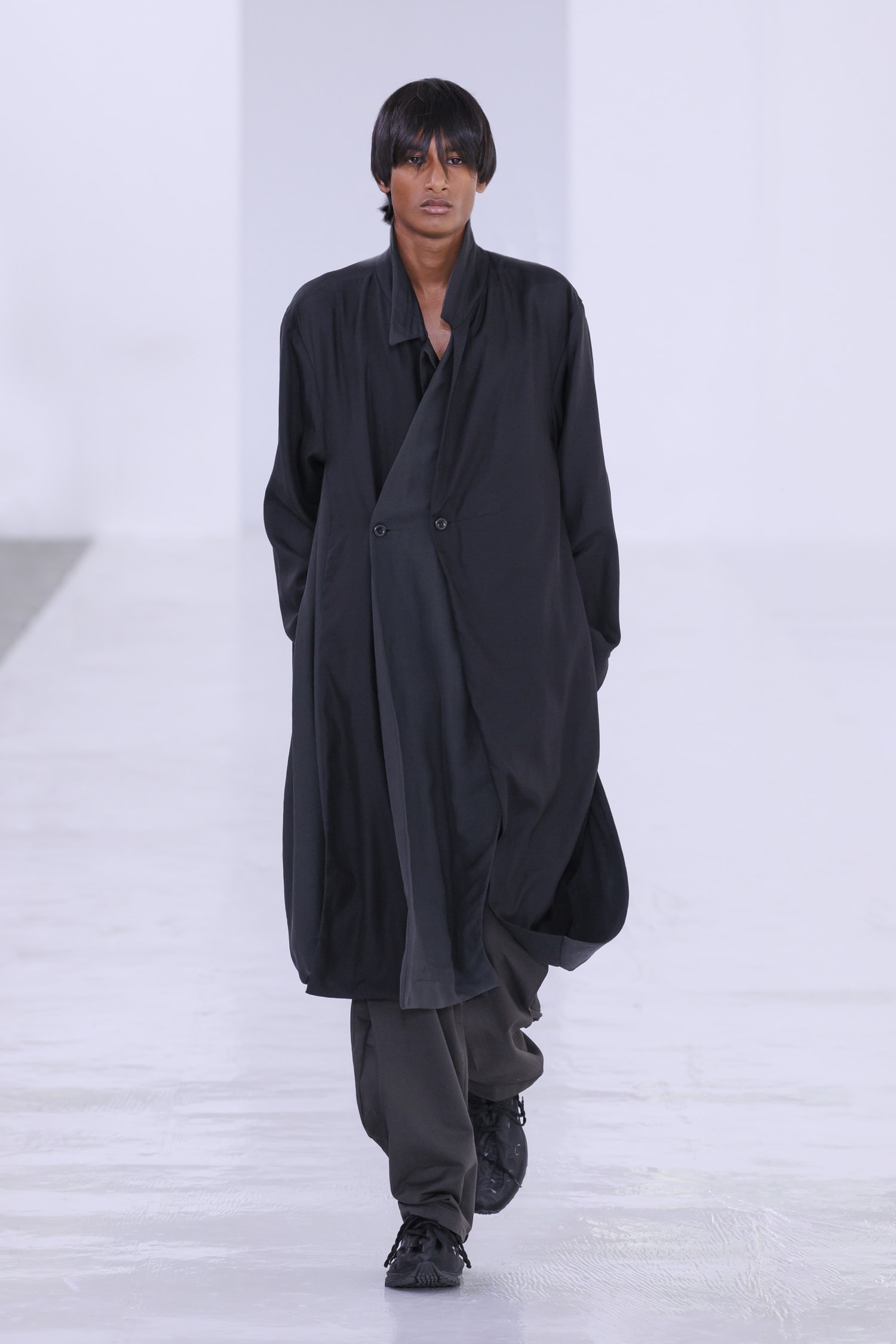 POST ARCHIVE FACTION PAF Spring/Summer 2027 Runway Collection Paris Fashion Week SS27  Dongjoon Lim