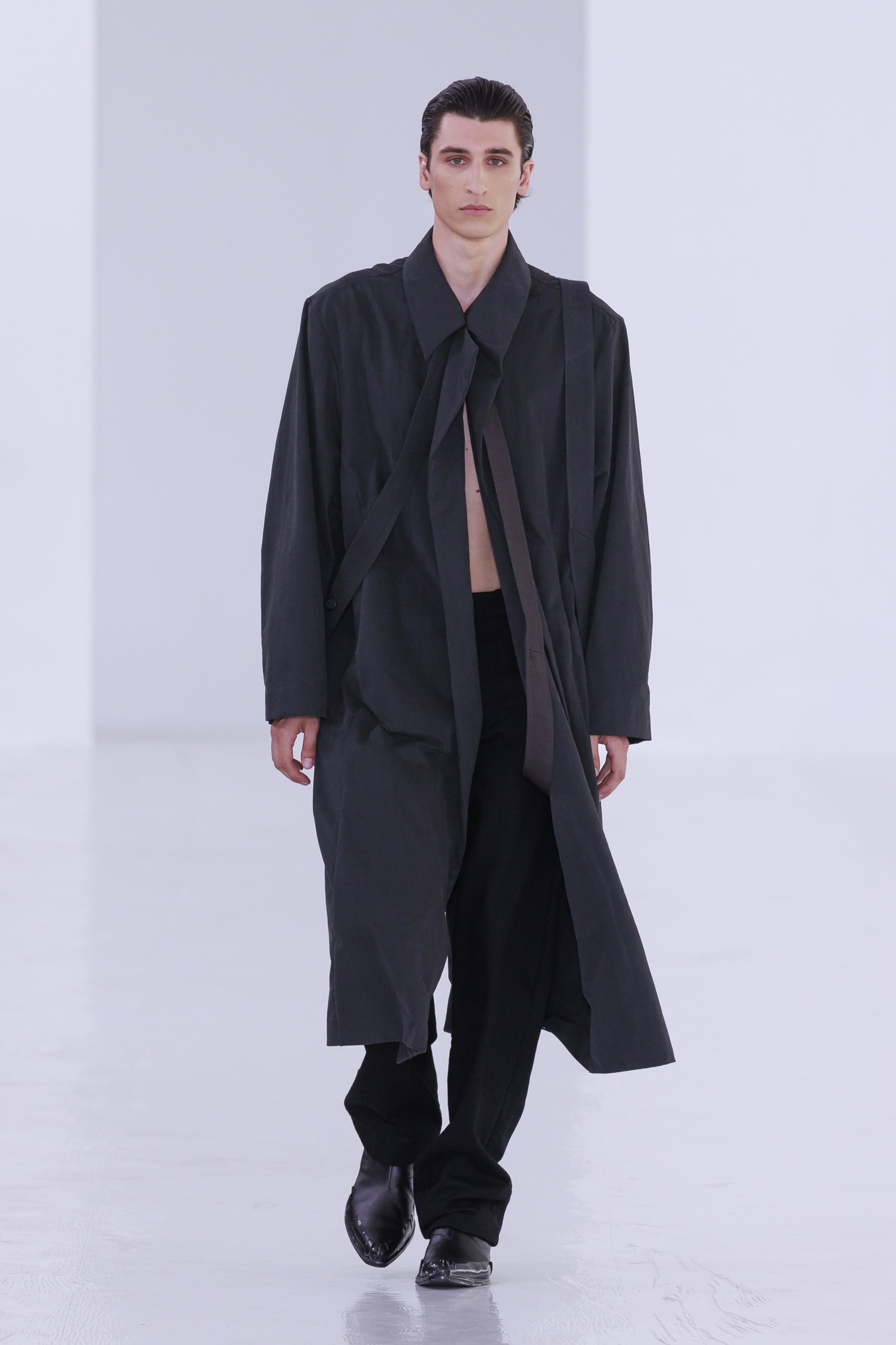 POST ARCHIVE FACTION PAF Spring/Summer 2027 Runway Collection Paris Fashion Week SS27  Dongjoon Lim