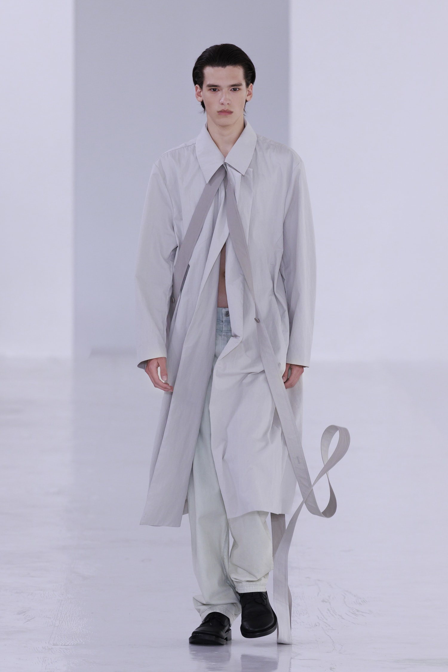 POST ARCHIVE FACTION PAF Spring/Summer 2027 Runway Collection Paris Fashion Week SS27  Dongjoon Lim