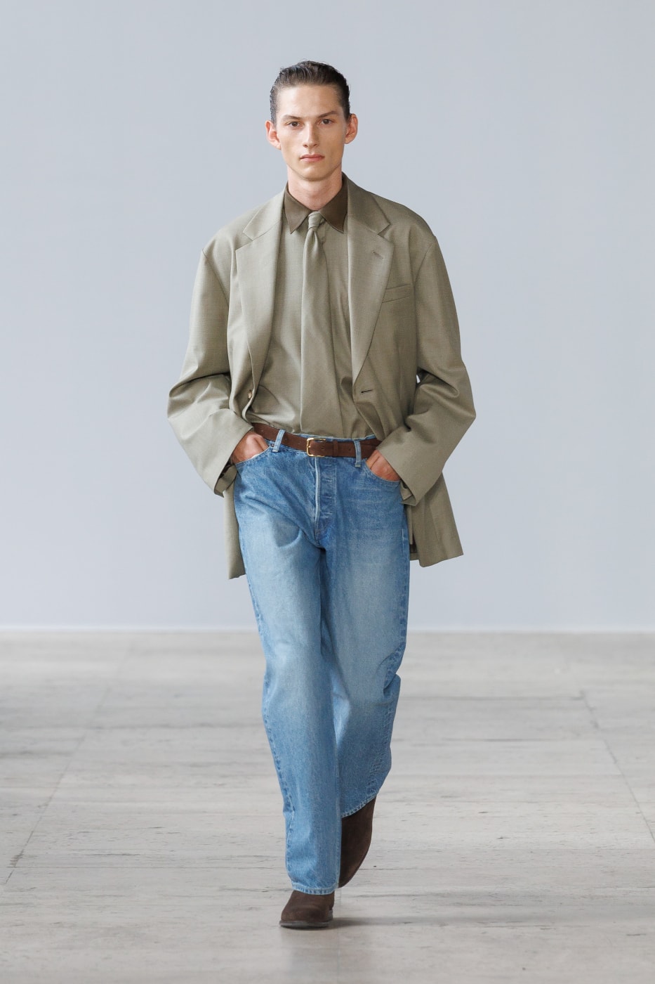 ssstein Spring Summer ss 2027 Collection paris fashion week Runway Show Info