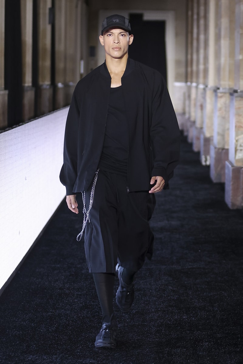 Y-3 Spring/Summer 2027 Runway Collection Paris Fashion Week Yohji Yamamoto adidas  Y-3 STAN SMITH SQ Y-3 STAN SMITH LO PRO Y-3 YAKUTAT