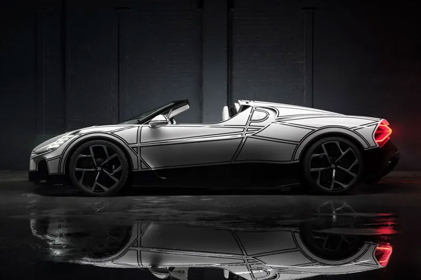 Bugatti Unveils the W16 Mistral "Blanc Éternel," a One-Of-One Hypercar Clad in Royal Porcelain limited edition