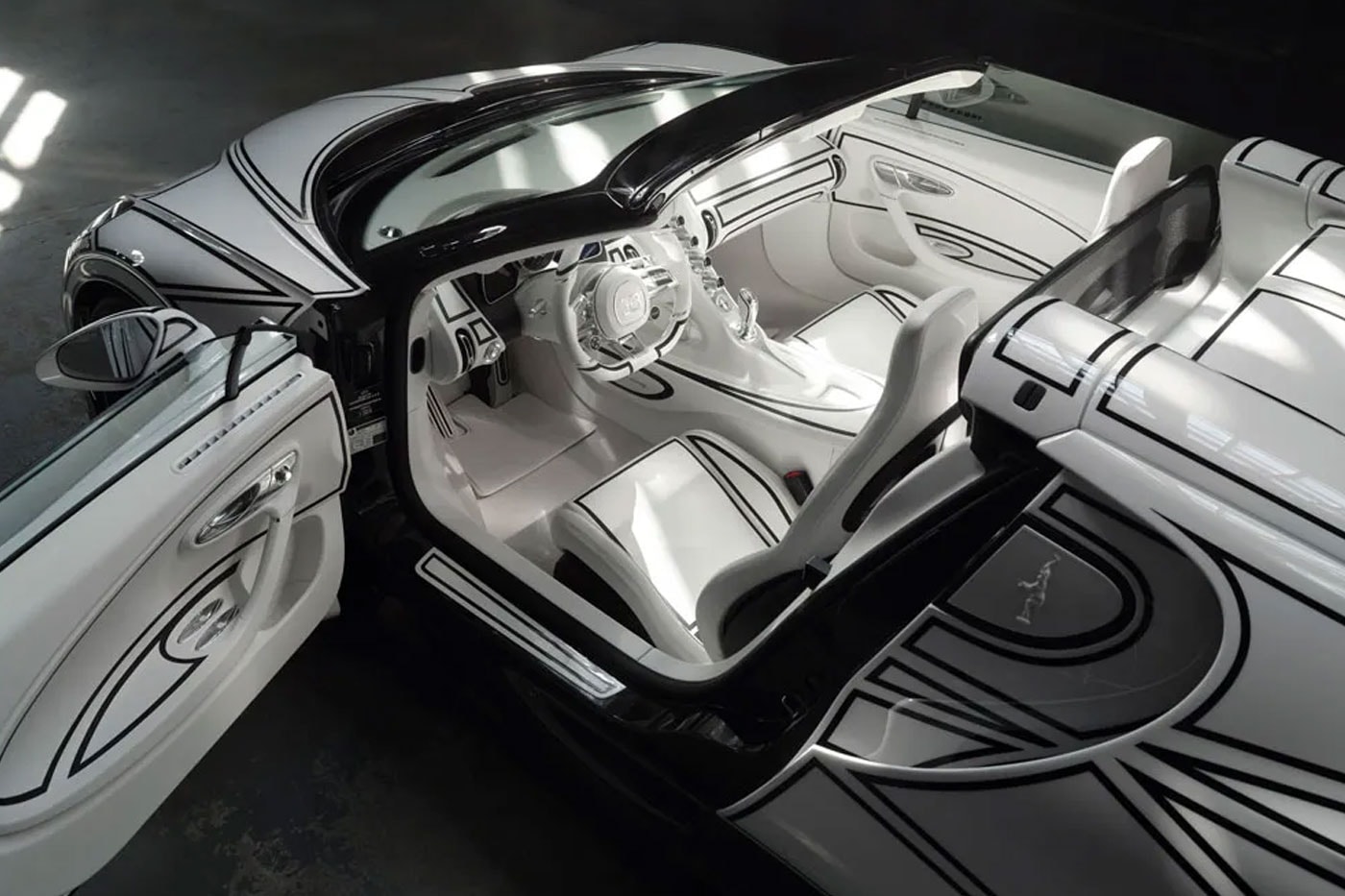 Bugatti Unveils the W16 Mistral "Blanc Éternel," a One-Of-One Hypercar Clad in Royal Porcelain limited edition