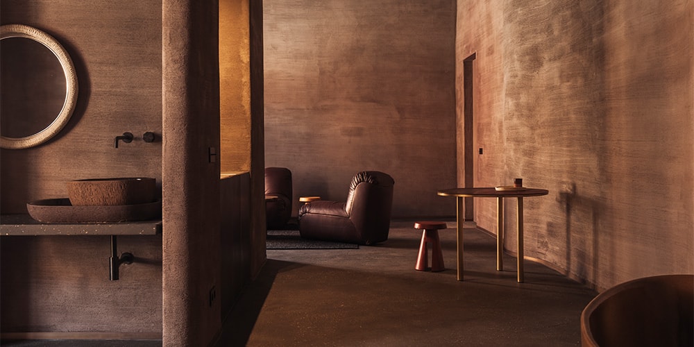 Inside Jonojé: Studio LOHO’s Monolithic Clay Bathtubs Anchor a New Luxury B&B