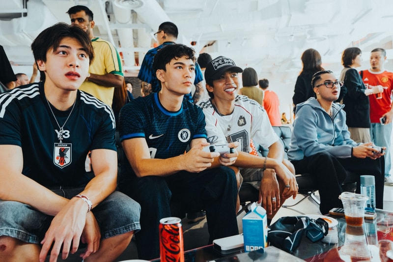 Hypebeast Cup Singapore 2026 Community Market Dimitar Berbatov Signed Jersey Giveaway