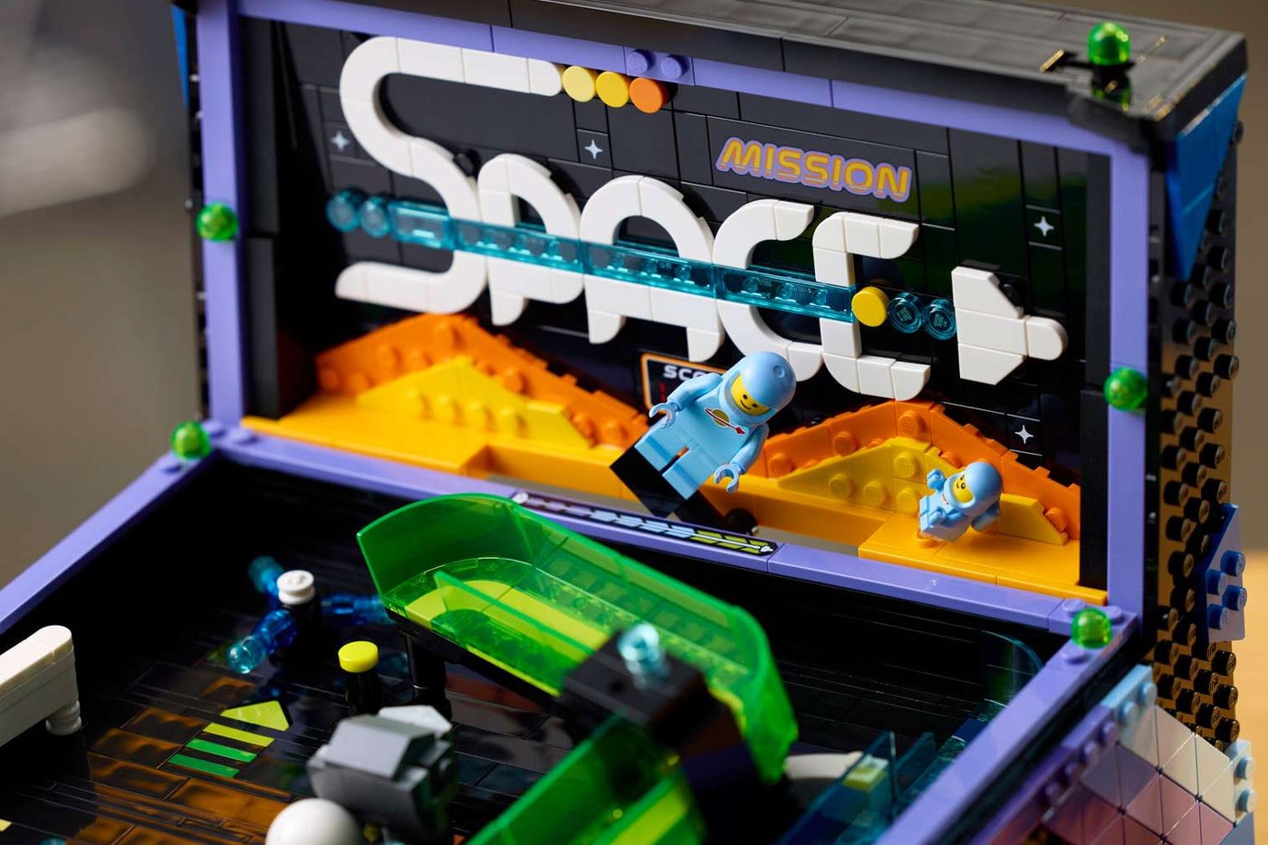 LEGO's "Arcade Pinball Machine" Translates 2,274 Bricks Into a Functional Retro Tabletop