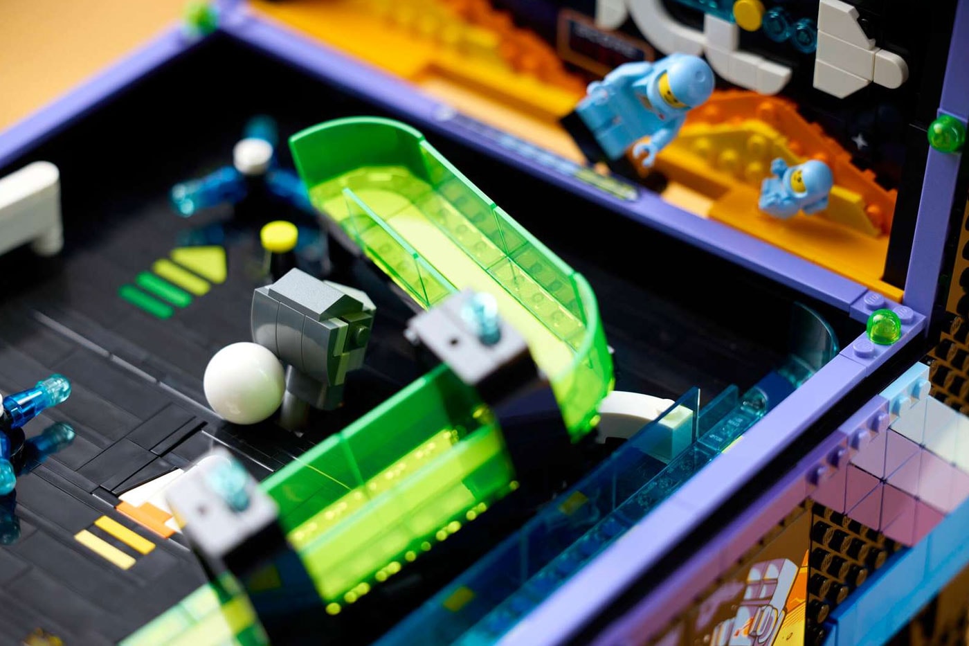 LEGO's "Arcade Pinball Machine" Translates 2,274 Bricks Into a Functional Retro Tabletop