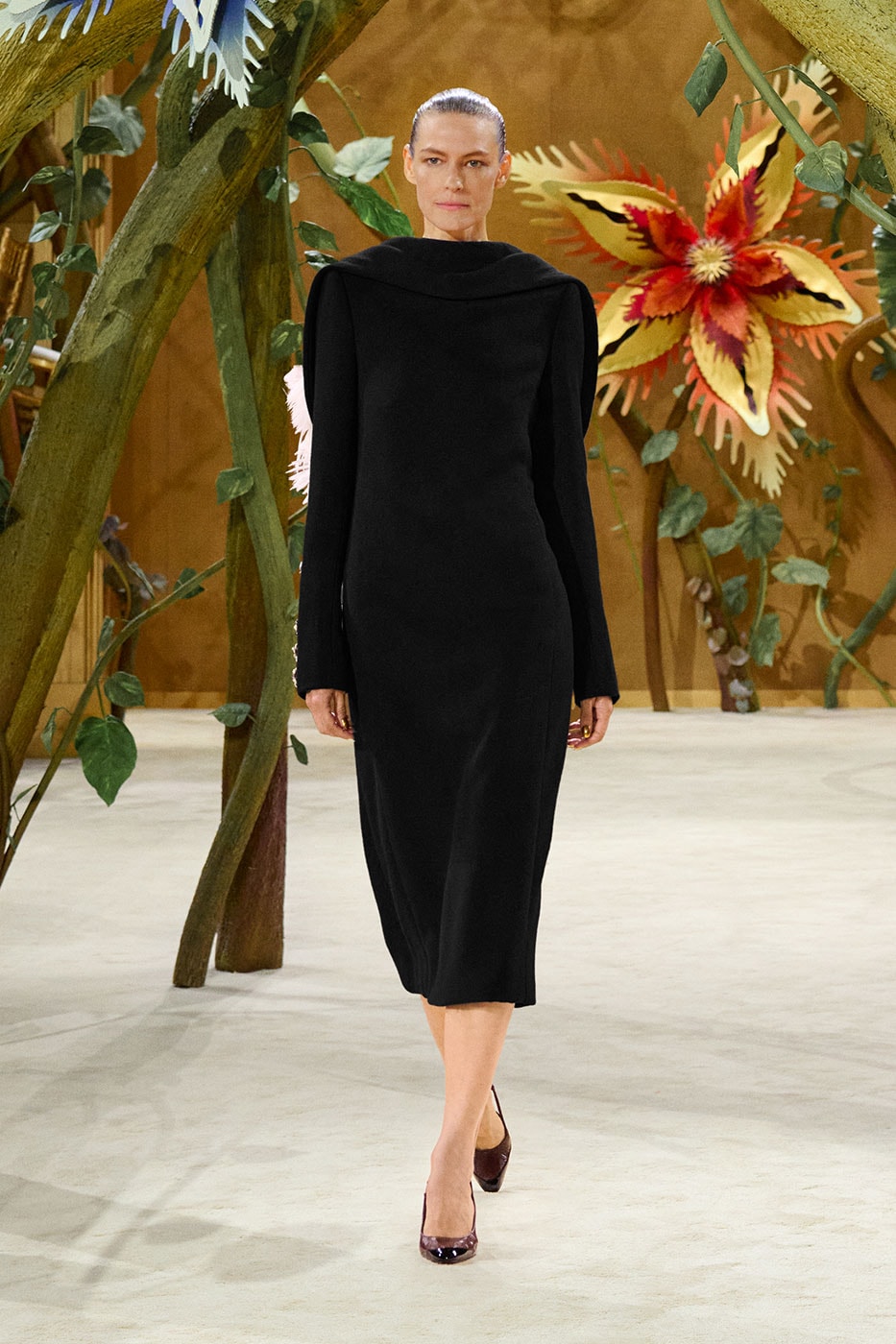 Fairy Tale or Everyday Adventure? The Chanel "Gaby and the Beanstalk" Collection Rewrites Haute Couture