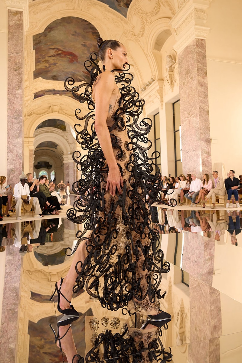 Schiaparelli FW27 Haute Couture Rejects Formulas for "The Call of the Void" paris fashio nweek 