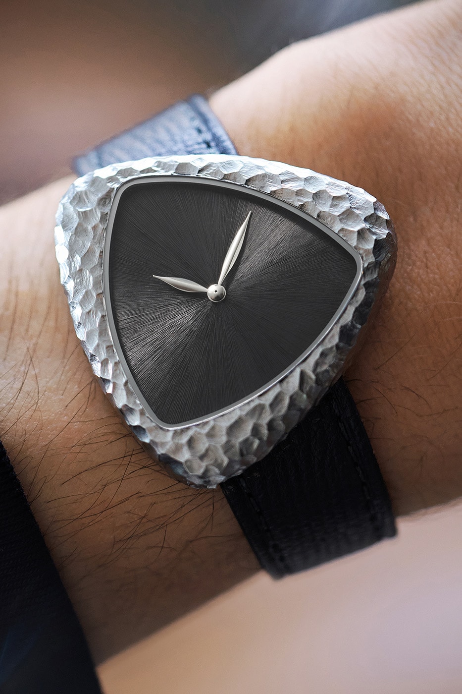 https%3A%2F%2Fhypebeast.com%2Fimage%2F2026%2F07%2F08%2Fanoma-a1-prehistoric-watch-release-info-1.jpg