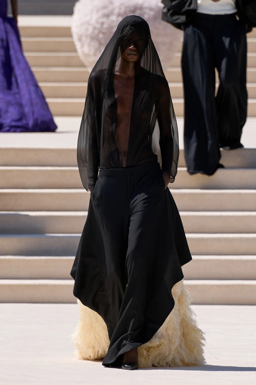 Balenciaga Fall 2026 Couture Runway Show 