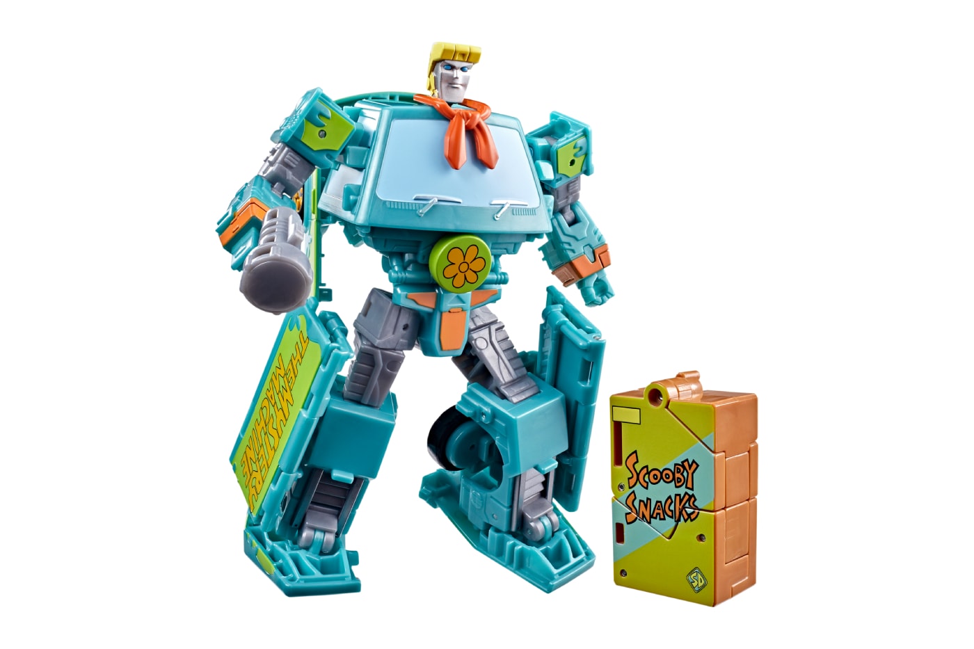 Hasbro Transformers x Scooby-Doo Mysterious Prime and Automutt figures with Mystery Machine robot