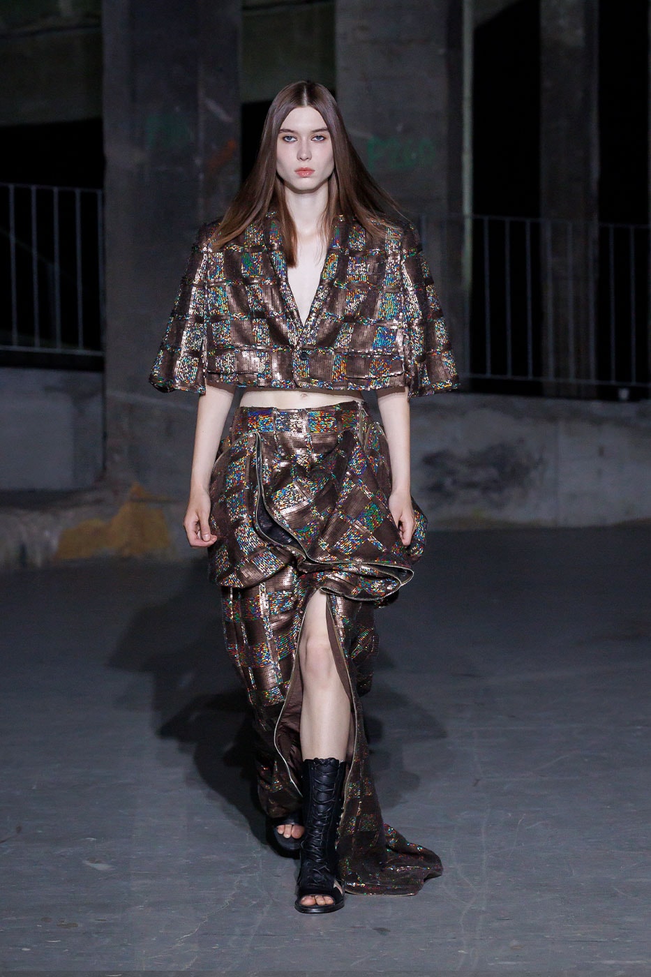 Songzio Debuts Avant-Garde SS27 "IMPAVIDE" Collection jay songzio