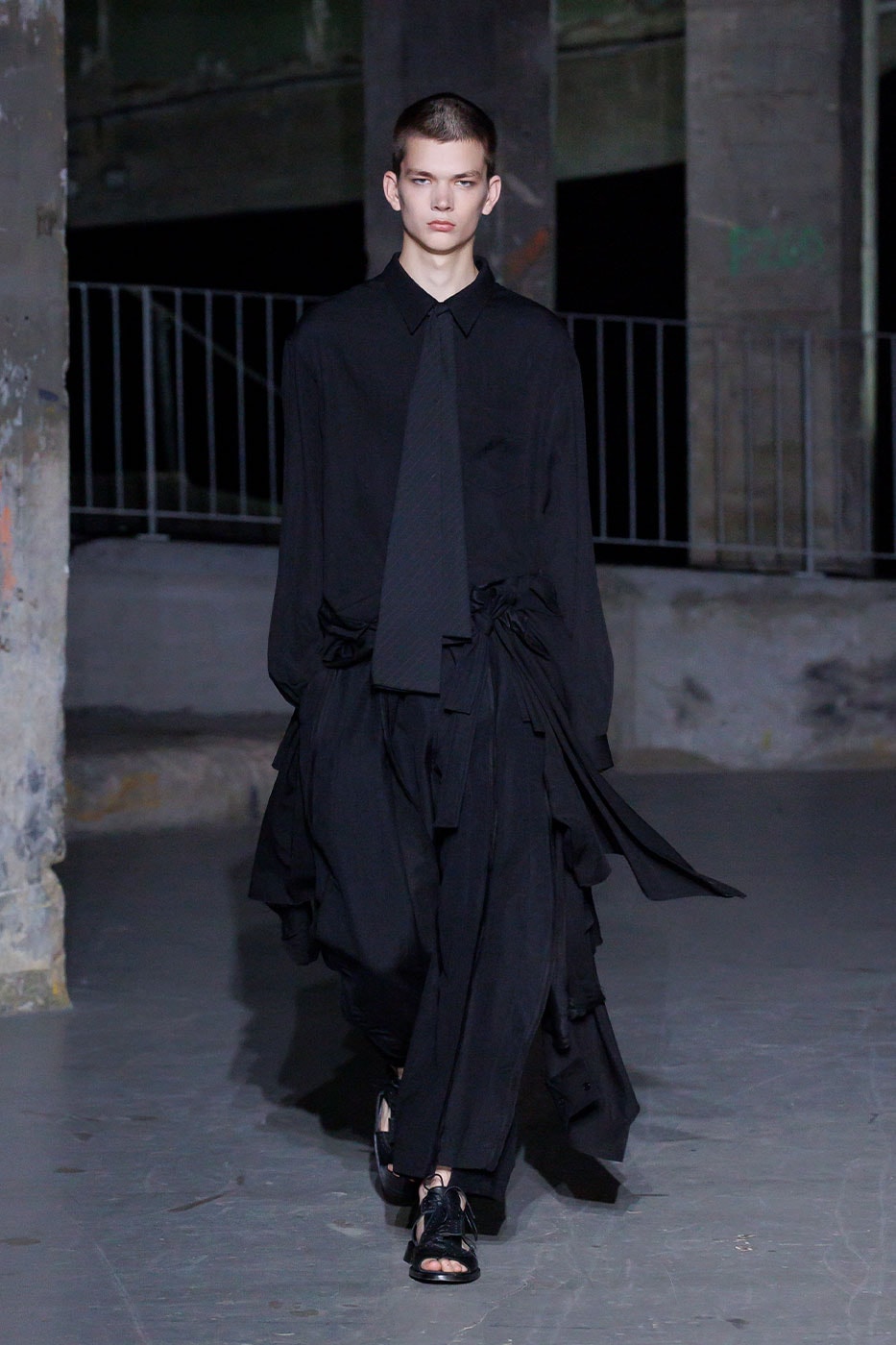 Songzio Debuts Avant-Garde SS27 "IMPAVIDE" Collection jay songzio