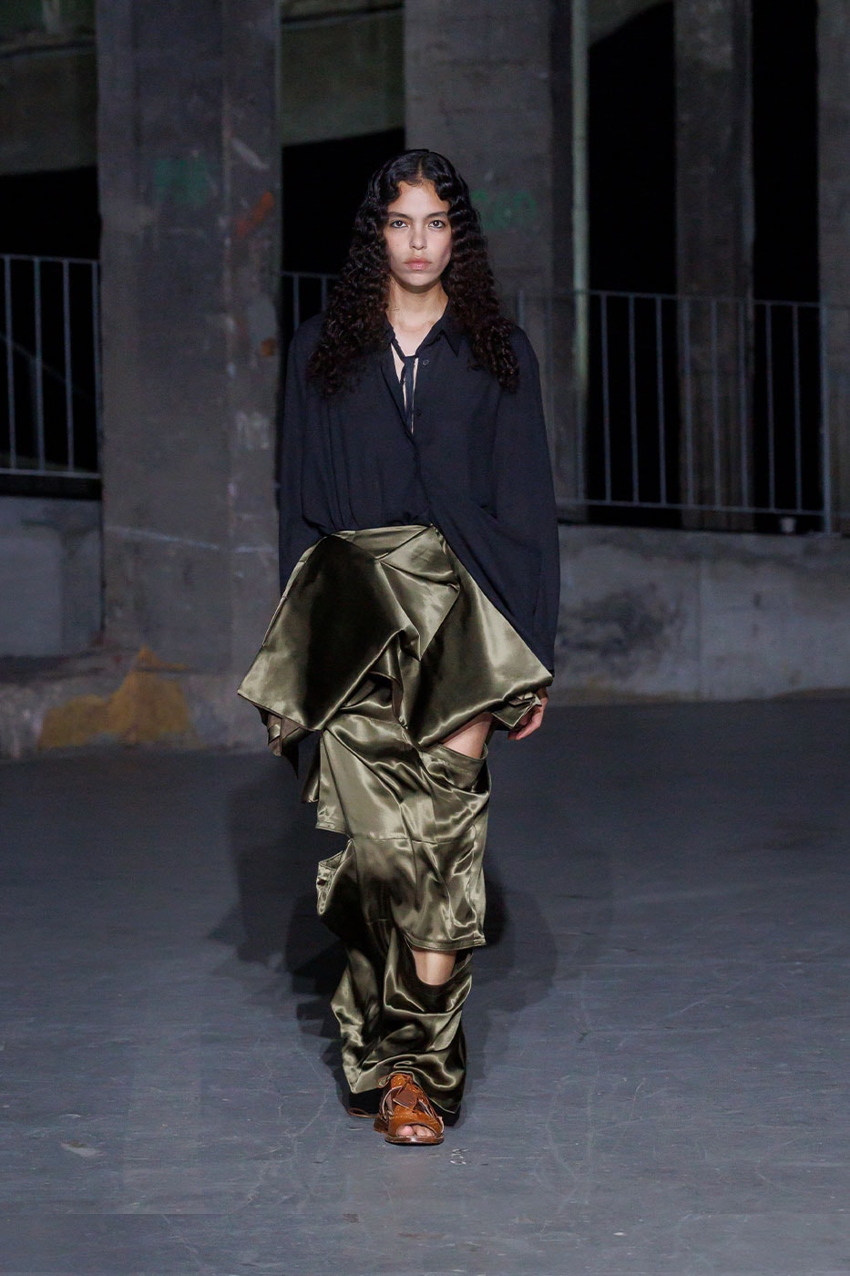 Songzio Debuts Avant-Garde SS27 "IMPAVIDE" Collection jay songzio