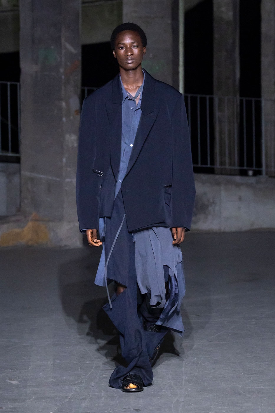 Songzio Debuts Avant-Garde SS27 "IMPAVIDE" Collection jay songzio