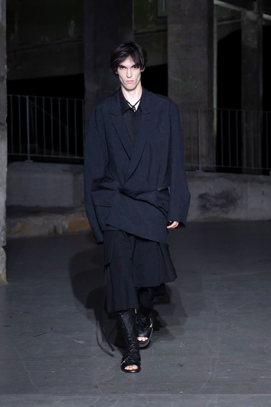 Songzio Debuts Avant-Garde SS27 "IMPAVIDE" Collection jay songzio