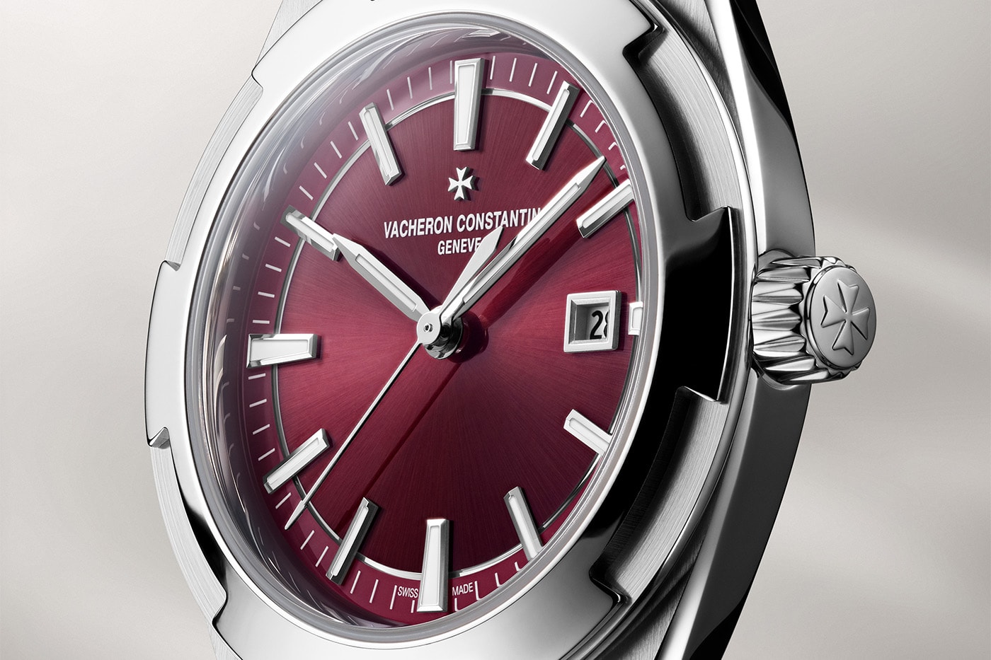 Vacheron Constantin New Overseas Self-Winding 34.5mm Releases Info 4600V/200R-H128 pink gold  4600V/200A-H127 steel