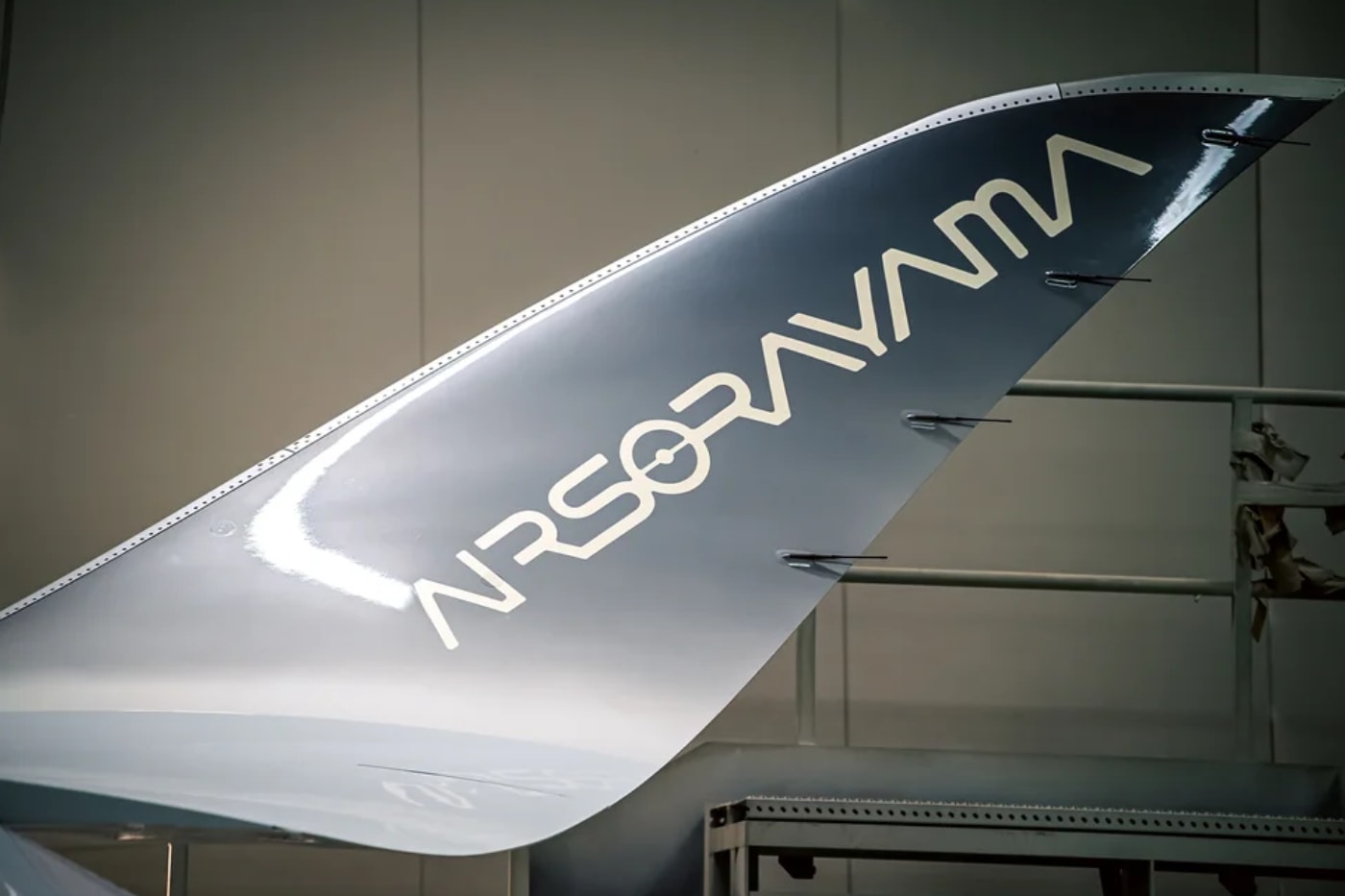 STARLUX Airlines AIRSORAYAMA Airbus A350-1000 Aircraft Hajime Sorayama Collaboration Info Pantone Mankiewicz